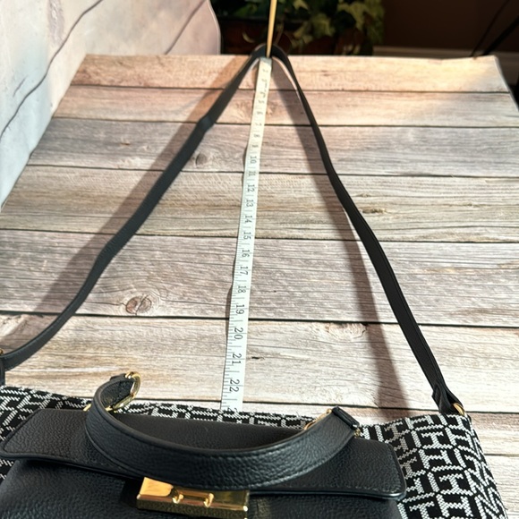 Tommy Hillfiger Tiffany II Tote - Picture 12 of 12